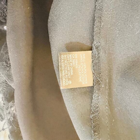 Tahari Floral Appliqué Sequin Three Quarter Sleeve Maxi Dress Size 12 Navy - Picture 6 of 9